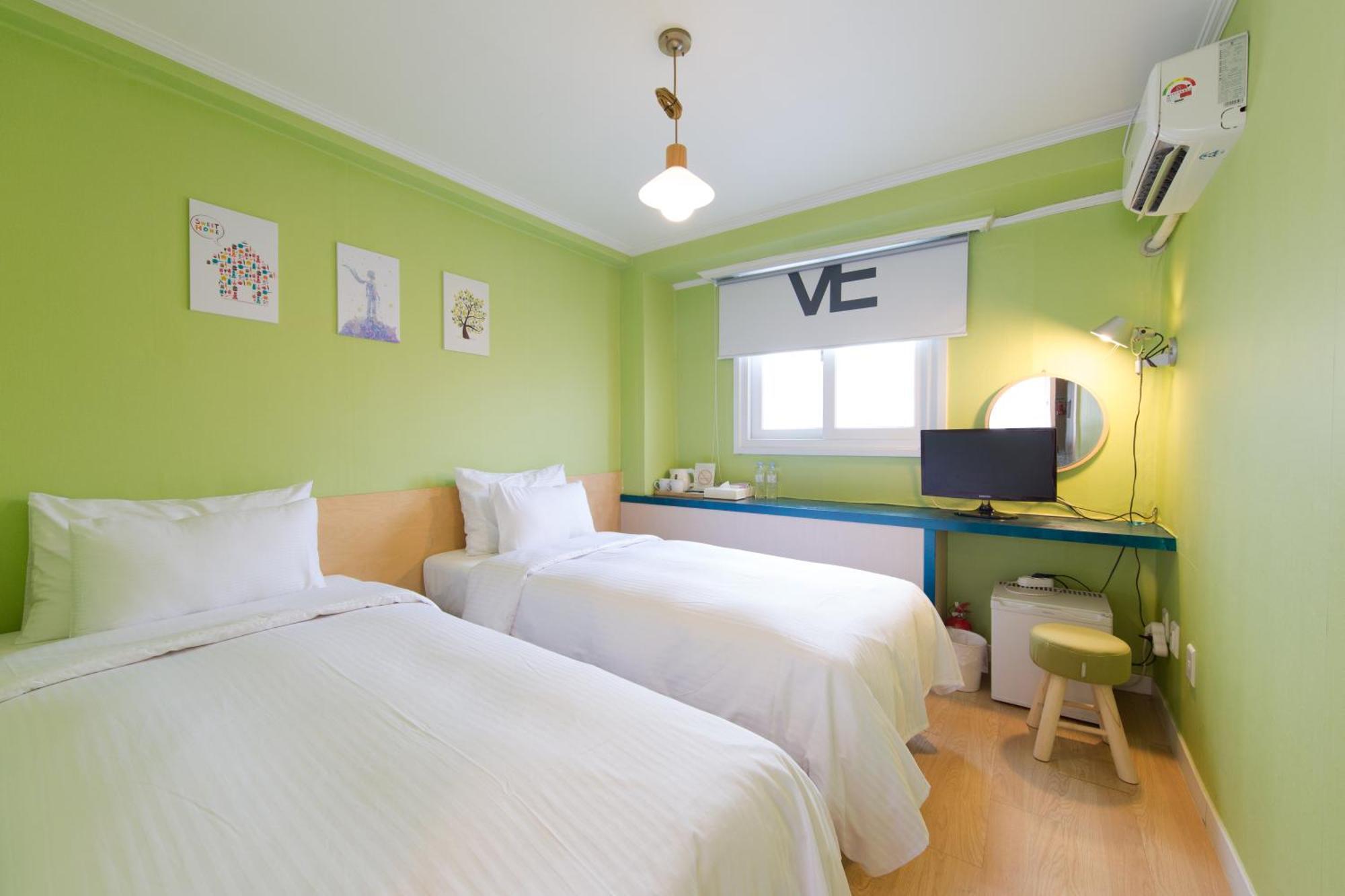 Travel Monster Hotel Сеул Екстериор снимка