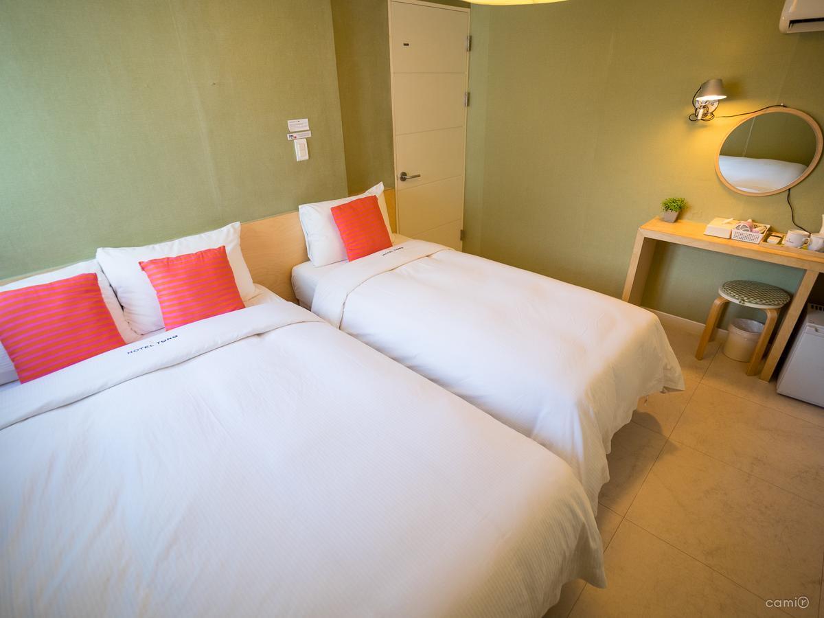 Travel Monster Hotel Сеул Екстериор снимка